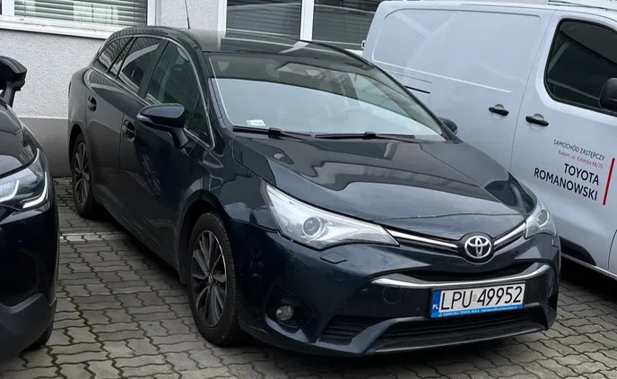 toyota avensis Toyota Avensis cena 22000 przebieg: 280000, rok produkcji 2015 z Radom